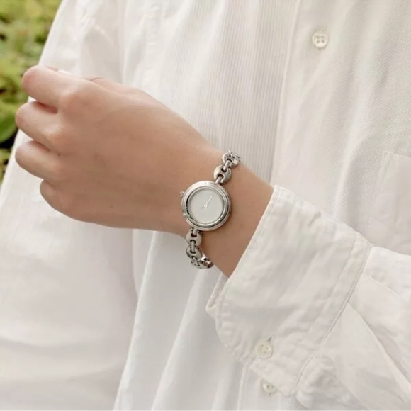 RARE GUCCI Statement Watch GORGEOUS - Picture 2 of 10